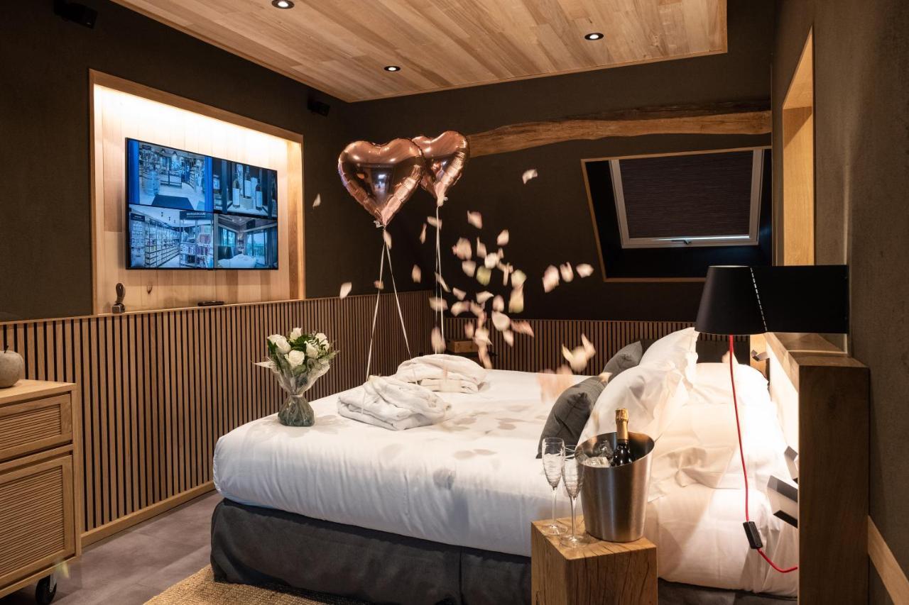 Le Studio Des Pres Verts Suite Design Avec Jacuzzi Privatif Jouey Luaran gambar