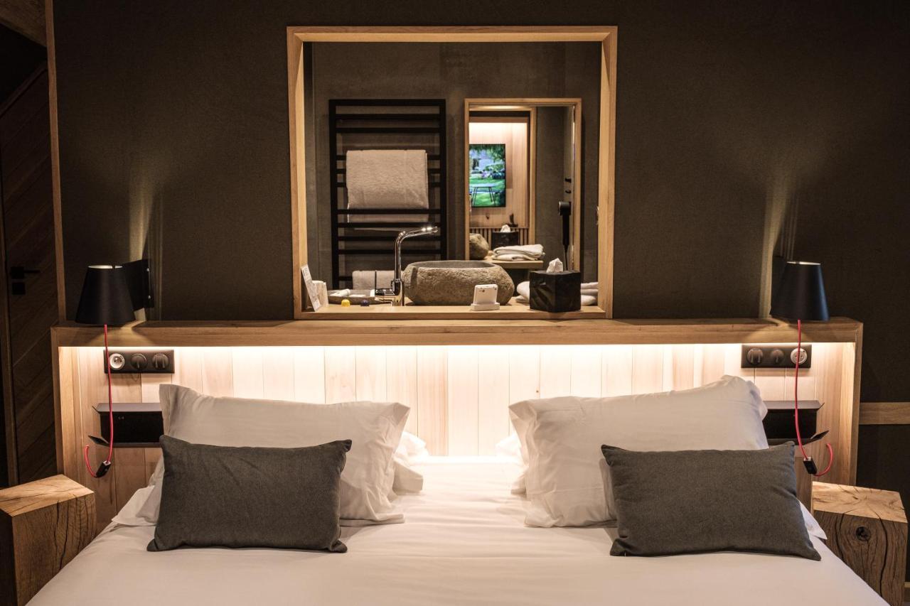 Le Studio Des Pres Verts Suite Design Avec Jacuzzi Privatif Jouey Luaran gambar